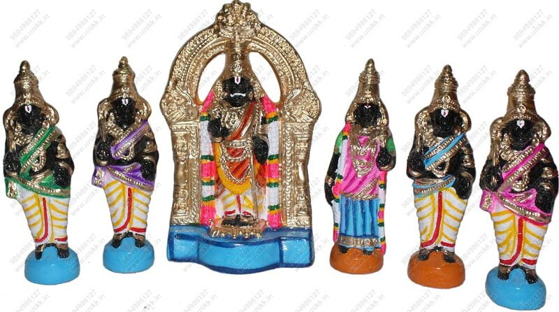 UNIKK Parthasarathi Set 21 cm Height of 6 Pieces Made of Eco Friendly Paper Mache Multicolor